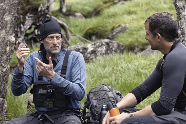 Running wild with bear grylls online free best sale